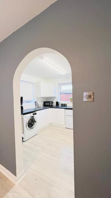 New Fully Furnished Cosy Home Balderton Exterior photo